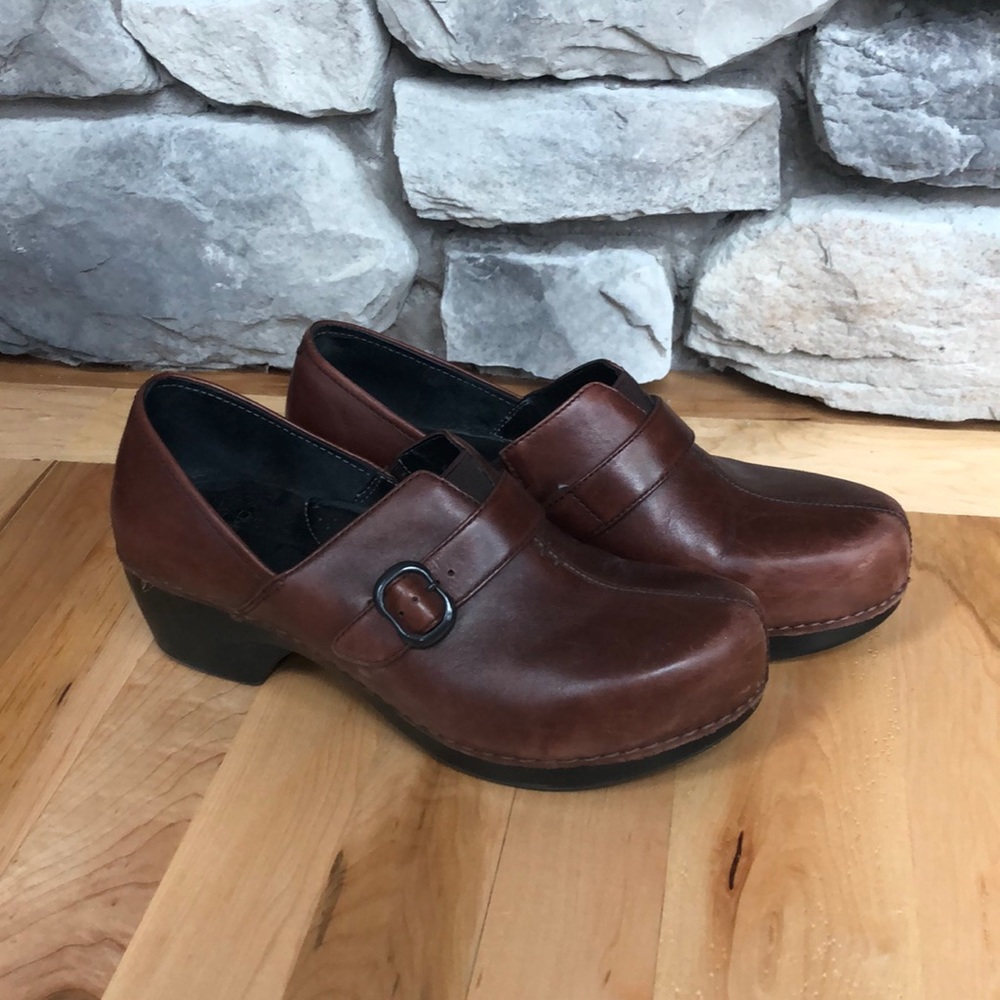 Danscos - Brown with Buckle